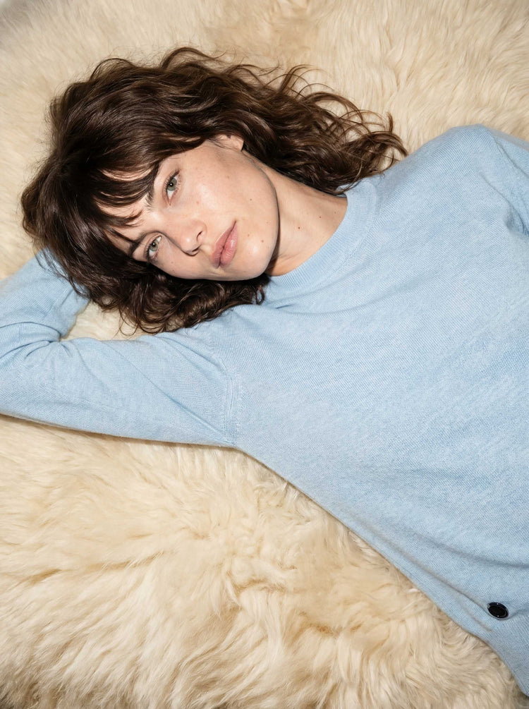 The Boxy Knitted Crewneck Cloud Blue Image